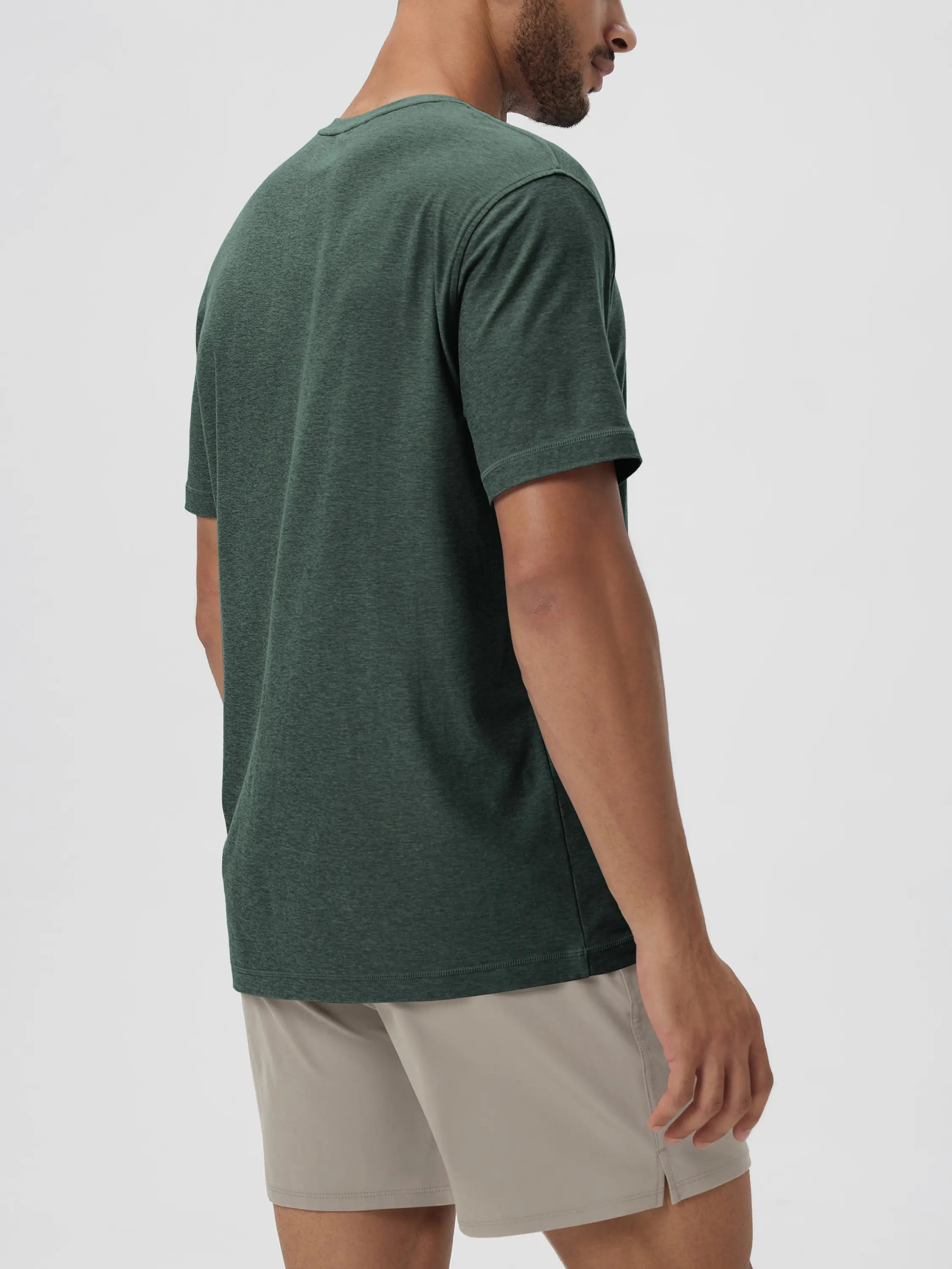 ODODOS Men'S Performance Crew Neck T-Shirt - Odstratum Tech Tee, Fitted Cut, round Neck, Anti-Odour, Ultra Soft, Moisture Wicking, Quick Dry, UPF 50+ Fitness Shirt (The Ascent Series), Running, Training, Uv-Protective, Work, Tight
